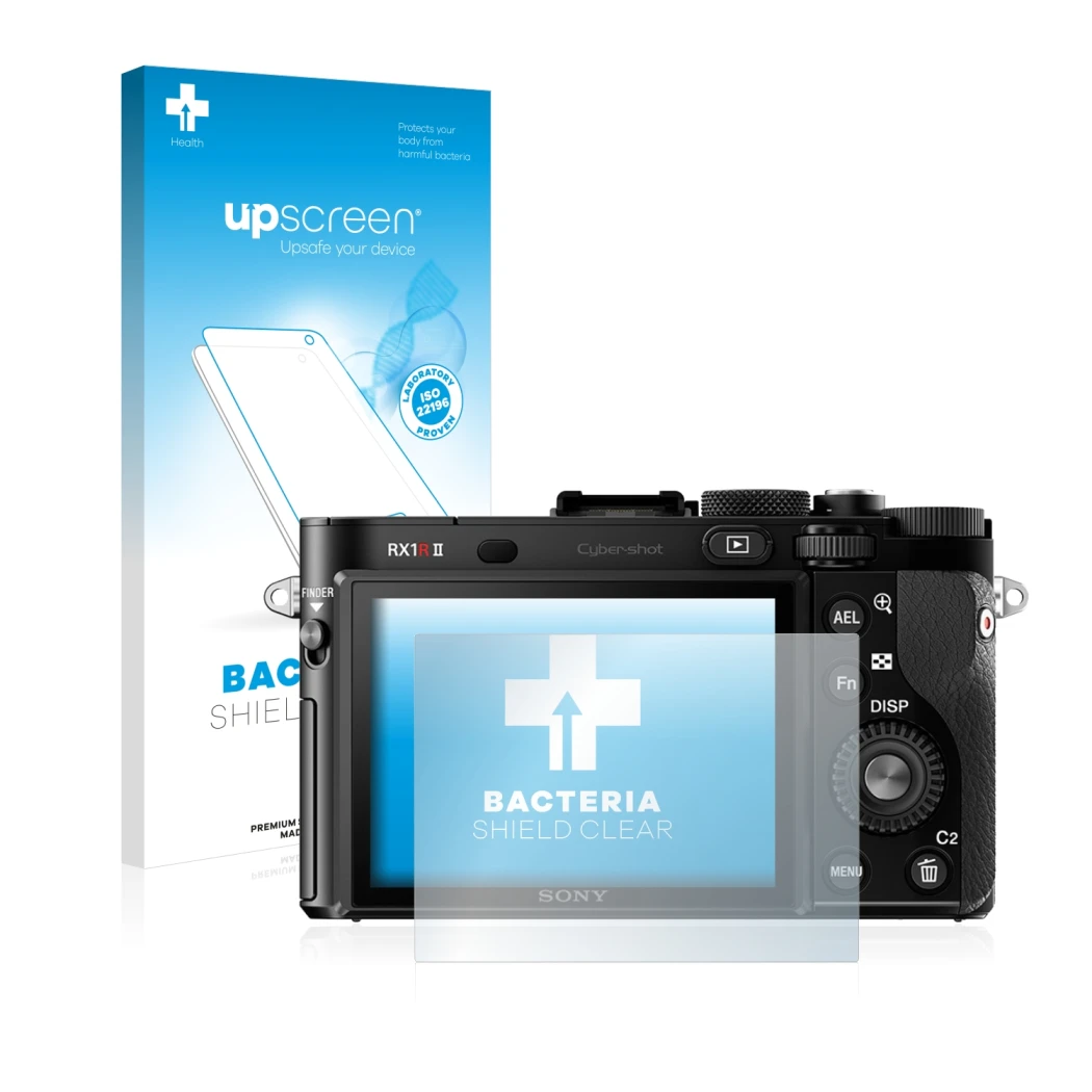 Vorderseite einer Produktverpackung mit dem Markenlogo upscreen. Daneben ist das Gerät Sony Cyber-Shot DSC-RX1R II mit dem zug