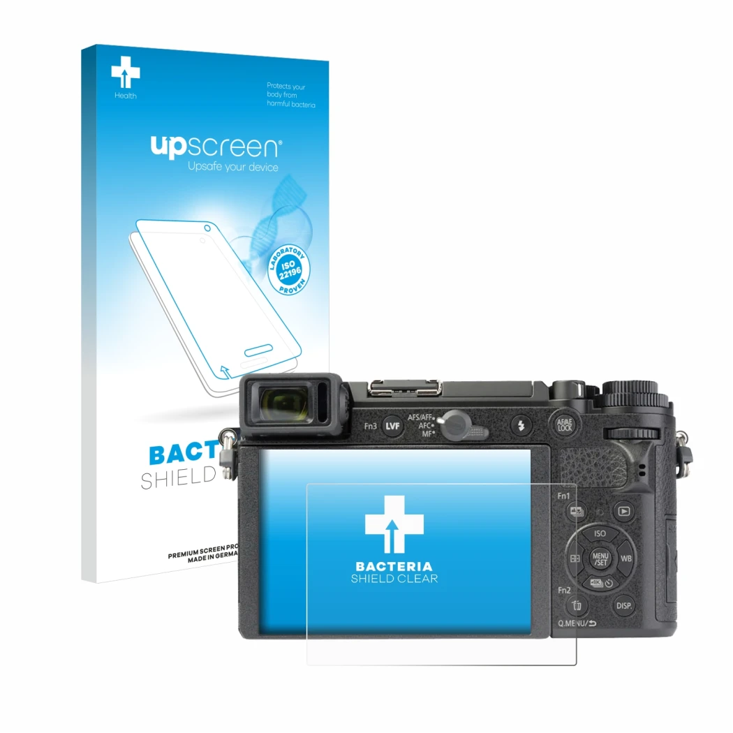 Vorderseite einer Produktverpackung mit dem Markenlogo upscreen. Daneben ist das Gerät Panasonic Lumix DC-GX9 mit dem zugehöri