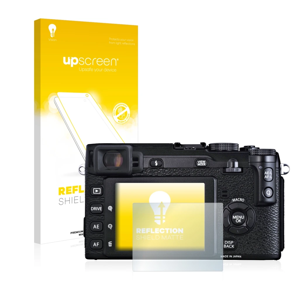 Vorderseite einer Produktverpackung mit dem Markenlogo upscreen. Daneben ist das Gerät Fujifilm X-E1 mit dem zugehörigen Displ