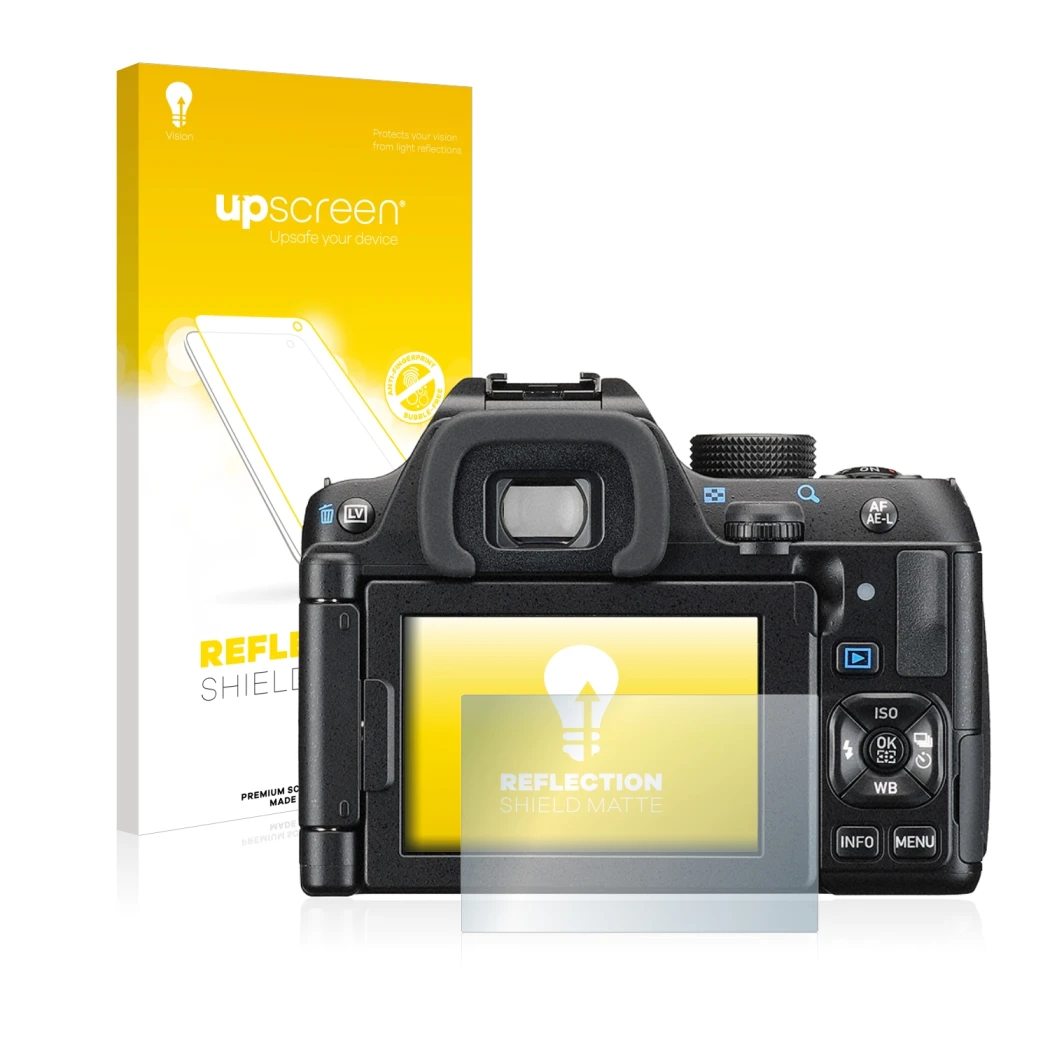 Vorderseite einer Produktverpackung mit dem Markenlogo upscreen. Daneben ist das Gerät Pentax K-70 mit dem zugehörigen Display