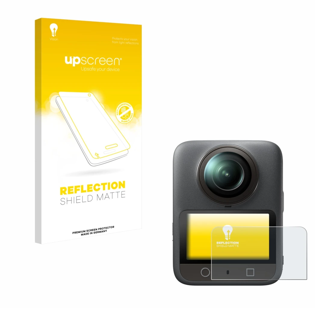 Vorderseite einer Produktverpackung mit dem Markenlogo upscreen. Daneben ist das Gerät DJI Osmo 360 mit dem zugehörigen Displa