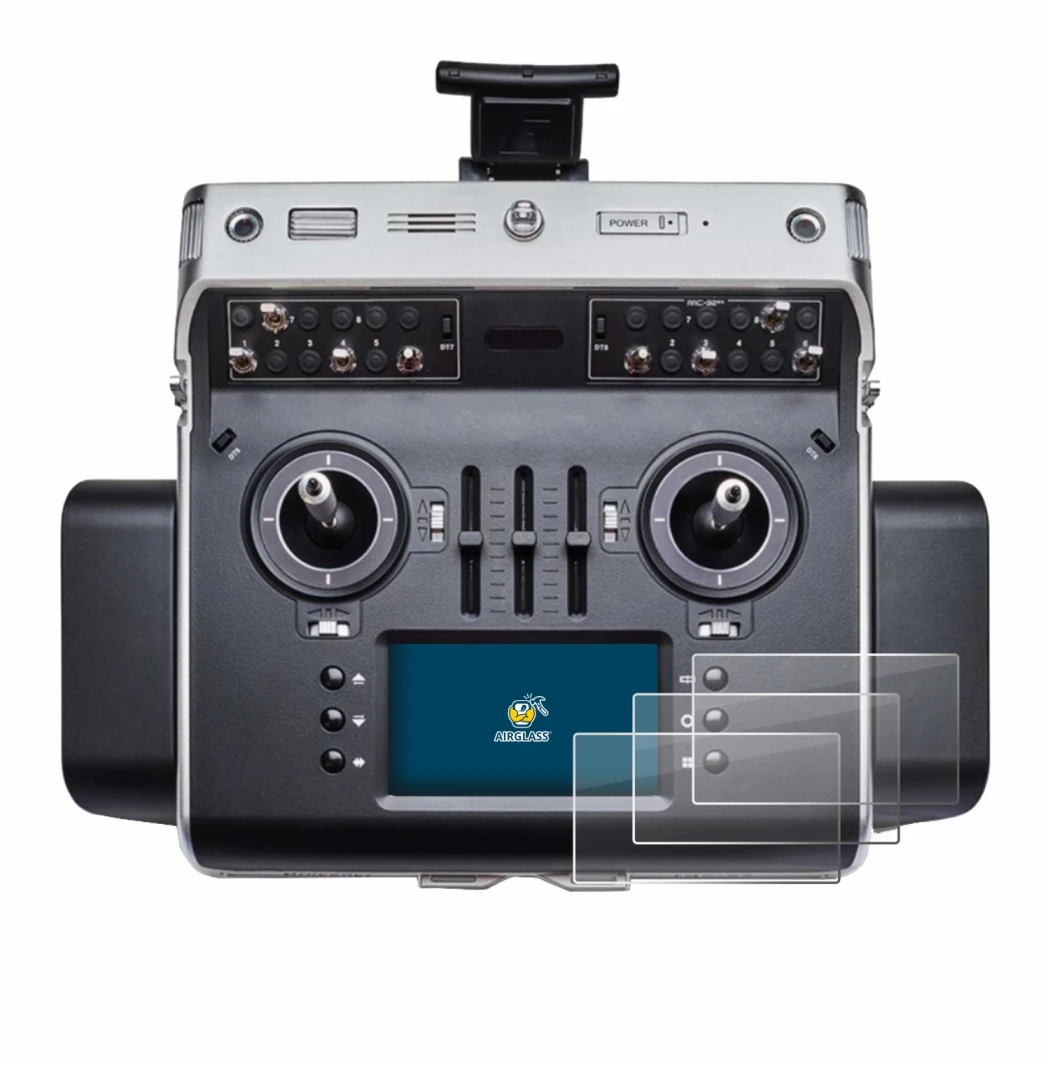 Abbildung des Geräts Graupner MC-32ex mit einer Vielzahl des Displayschutzes.