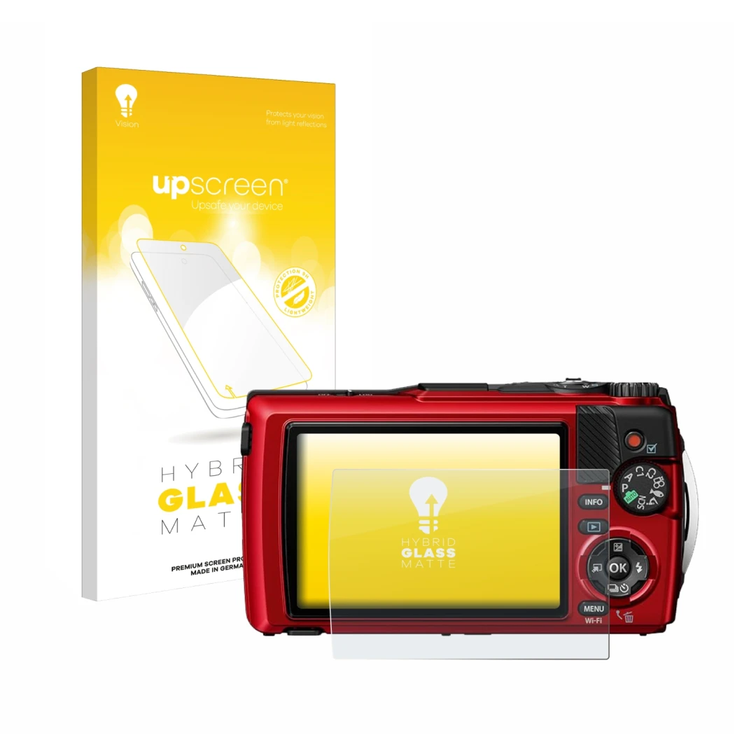 Vorderseite einer Produktverpackung mit dem Markenlogo upscreen. Daneben ist das Gerät Olympus OM System Tough TG-7 mit dem zu