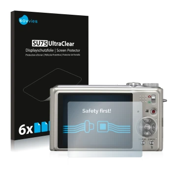 Vorderseite einer Produktverpackung mit dem Markenlogo Savvies. Daneben ist das Gerät Panasonic Lumix DMC-TZ7 mit dem zugehöri