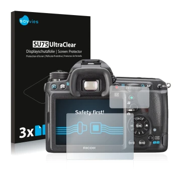 Vorderseite einer Produktverpackung mit dem Markenlogo Savvies. Daneben ist das Gerät Pentax K3, K-3 mit dem zugehörigen Displ