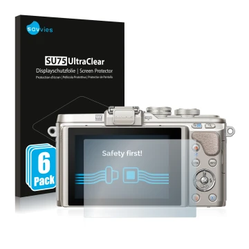 Vorderseite einer Produktverpackung mit dem Markenlogo Savvies. Daneben ist das Gerät Olympus PEN E-PL8 mit dem zugehörigen Di