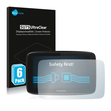 Vorderseite einer Produktverpackung mit dem Markenlogo Savvies. Daneben ist das Gerät TomTom GO 5200 mit dem zugehörigen Displ