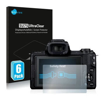 Vorderseite einer Produktverpackung mit dem Markenlogo Savvies. Daneben ist das Gerät Canon EOS M50 mit dem zugehörigen Displa