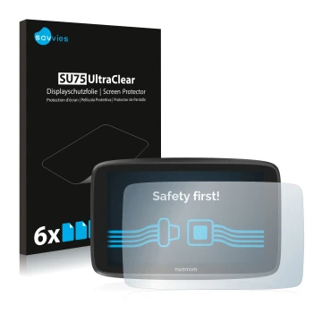 Vorderseite einer Produktverpackung mit dem Markenlogo Savvies. Daneben ist das Gerät TomTom GO Camper mit dem zugehörigen Dis