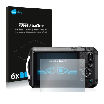 Vorderseite einer Produktverpackung mit dem Markenlogo Savvies. Daneben ist das Gerät Ricoh WG-6 mit dem zugehörigen Displaysc