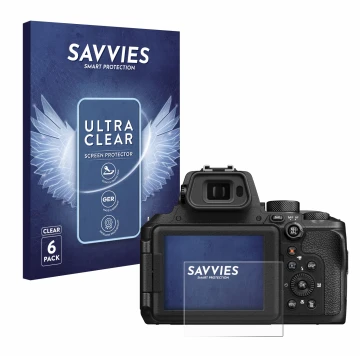 Vorderseite einer Produktverpackung mit dem Markenlogo Savvies. Daneben ist das Gerät Nikon Coolpix P950 mit dem zugehörigen D
