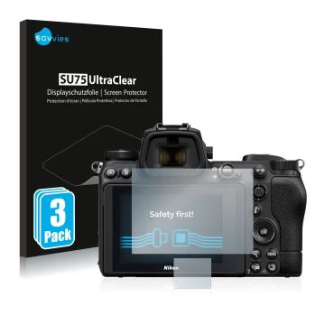 Vorderseite einer Produktverpackung mit dem Markenlogo Savvies. Daneben ist das Gerät Nikon Z 7 II mit dem zugehörigen Display