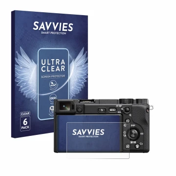 Vorderseite einer Produktverpackung mit dem Markenlogo Savvies. Daneben ist das Gerät Sony Alpha 6100A mit dem zugehörigen Dis