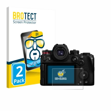 Vorderseite einer Produktverpackung mit dem Markenlogo BROTECT. Daneben ist das Gerät Panasonic Lumix DC-S1II mit dem zugehöri