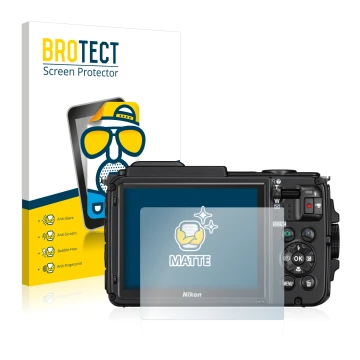 Vorderseite einer Produktverpackung mit dem Markenlogo BROTECT. Daneben ist das Gerät Nikon Coolpix AW130 mit dem zugehörigen 