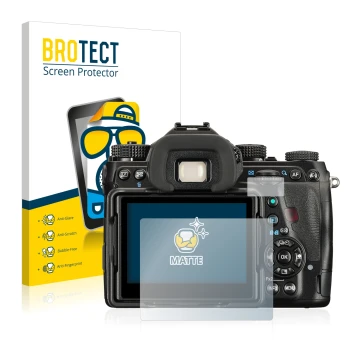 Vorderseite einer Produktverpackung mit dem Markenlogo BROTECT. Daneben ist das Gerät Pentax K-1 Mark II mit dem zugehörigen D