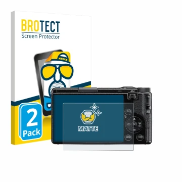Vorderseite einer Produktverpackung mit dem Markenlogo BROTECT. Daneben ist das Gerät Ricoh GR IV HDF 2025 mit dem zugehörigen