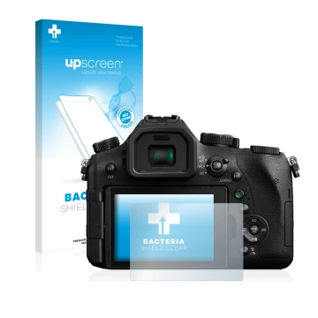 Vorderseite einer Produktverpackung mit dem Markenlogo upscreen. Daneben ist das Gerät Panasonic Lumix DMC-FZ2000 mit dem zuge