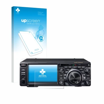 Vorderseite einer Produktverpackung mit dem Markenlogo upscreen. Daneben ist das Gerät Yaesu FT-DX10 mit dem zugehörigen Displ