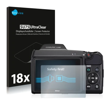 Vorderseite einer Produktverpackung mit dem Markenlogo Savvies. Daneben ist das Gerät Nikon Coolpix L840 mit dem zugehörigen D