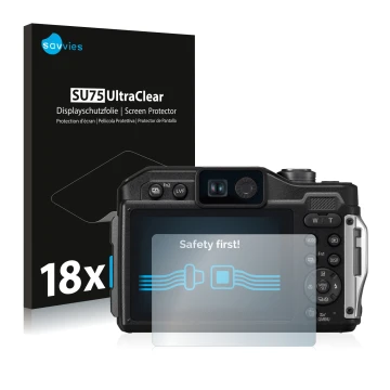 Vorderseite einer Produktverpackung mit dem Markenlogo Savvies. Daneben ist das Gerät Panasonic Lumix DC-FT7 mit dem zugehörig