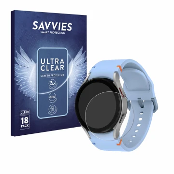 Vorderseite einer Produktverpackung mit dem Markenlogo Savvies. Daneben ist das Gerät Samsung Galaxy Watch FE mit dem zugehöri