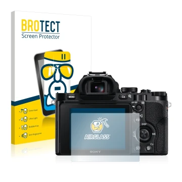 Vorderseite einer Produktverpackung mit dem Markenlogo BROTECT. Daneben ist das Gerät Sony Alpha 7R (ILCE-7R) mit dem zugehöri