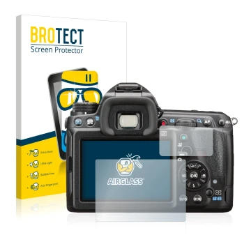 Vorderseite einer Produktverpackung mit dem Markenlogo BROTECT. Daneben ist das Gerät Pentax K-3 II mit dem zugehörigen Displa