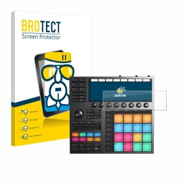 Vorderseite einer Produktverpackung mit dem Markenlogo BROTECT. Daneben ist das Gerät Native Instruments Maschine + mit dem zu