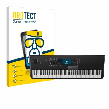 Vorderseite einer Produktverpackung mit dem Markenlogo BROTECT. Daneben ist das Gerät Yamaha MODX8+ mit dem zugehörigen Displa