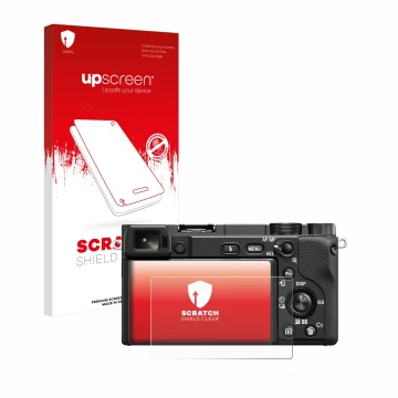 Vorderseite einer Produktverpackung mit dem Markenlogo upscreen. Daneben ist das Gerät Sony Alpha 6100A mit dem zugehörigen Di