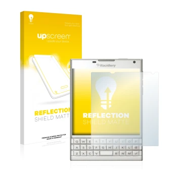 Vorderseite einer Produktverpackung mit dem Markenlogo upscreen. Daneben ist das Gerät BlackBerry Passport mit dem zugehörigen