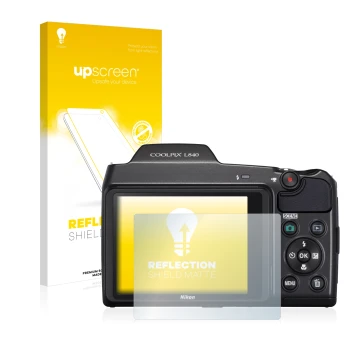 Vorderseite einer Produktverpackung mit dem Markenlogo upscreen. Daneben ist das Gerät Nikon Coolpix L840 mit dem zugehörigen 