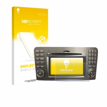 Vorderseite einer Produktverpackung mit dem Markenlogo upscreen. Daneben ist das Gerät Mercedes-Benz Comand APS 2.5 mit dem zu