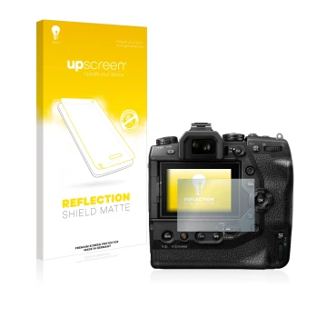 Vorderseite einer Produktverpackung mit dem Markenlogo upscreen. Daneben ist das Gerät Olympus OM-D E-M1X mit dem zugehörigen 