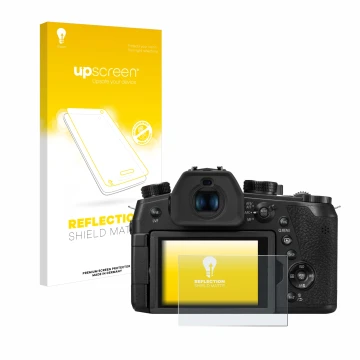 Vorderseite einer Produktverpackung mit dem Markenlogo upscreen. Daneben ist das Gerät Panasonic Lumix DC-FZ1000 II mit dem zu