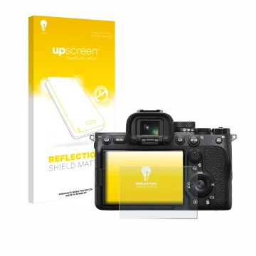 Vorderseite einer Produktverpackung mit dem Markenlogo upscreen. Daneben ist das Gerät Sony Alpha 7 IV mit dem zugehörigen Dis