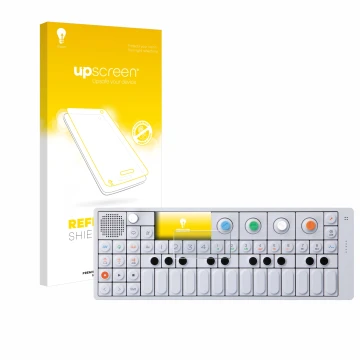 Vorderseite einer Produktverpackung mit dem Markenlogo upscreen. Daneben ist das Gerät Teenage Engineering OP-1 Sampler & Cont