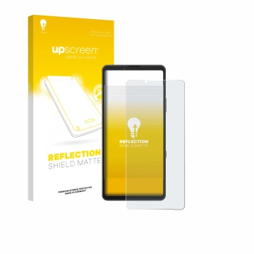 Vorderseite einer Produktverpackung mit dem Markenlogo upscreen. Daneben ist das Gerät Sony Xperia 10 VII (case-friendly) mit 