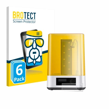 Vorderseite einer Produktverpackung mit dem Markenlogo BROTECT. Daneben ist das Gerät Anycubic Wash & Cure 3 mit dem zugehörig