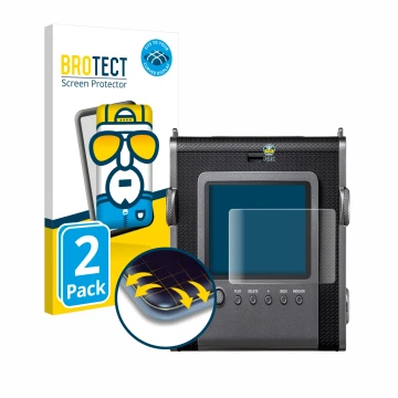 Vorderseite einer Produktverpackung mit dem Markenlogo BROTECT. Daneben ist das Gerät Fujifilm Instax Wide Evo mit dem zugehör