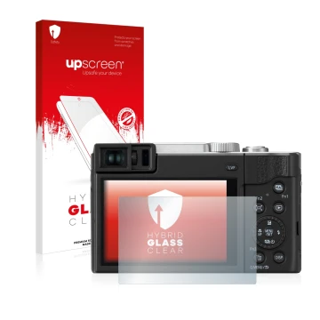 Vorderseite einer Produktverpackung mit dem Markenlogo upscreen. Daneben ist das Gerät Panasonic Lumix DC-TZ95 mit dem zugehör