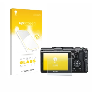 Vorderseite einer Produktverpackung mit dem Markenlogo upscreen. Daneben ist das Gerät Ricoh GR II 2015 mit dem zugehörigen Di