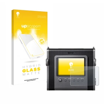 Vorderseite einer Produktverpackung mit dem Markenlogo upscreen. Daneben ist das Gerät Fujifilm Instax Wide Evo mit dem zugehö