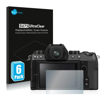 Vorderseite einer Produktverpackung mit dem Markenlogo Savvies. Daneben ist das Gerät Fujifilm X-S10 mit dem zugehörigen Displ