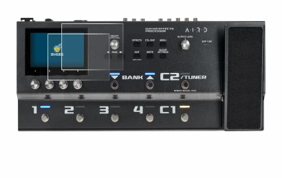 Abbildung des Geräts Boss GX-100 mit einer Vielzahl des Displayschutzes.