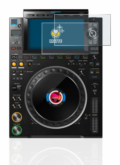 Abbildung des Geräts Pioneer CDJ 3000 mit einer Vielzahl des Displayschutzes.