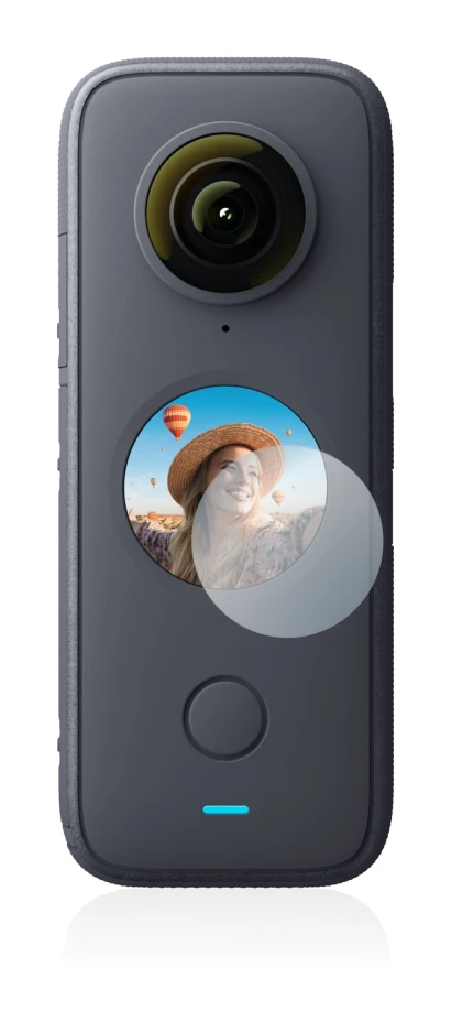 Abbildung des Geräts Insta360 One X2 mit einer Vielzahl des Displayschutzes.