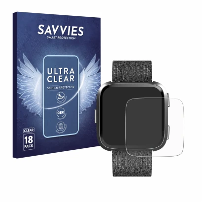 Vorderseite einer Produktverpackung mit dem Markenlogo Savvies. Daneben ist das Gerät Fitbit Versa Special Edition mit dem zug