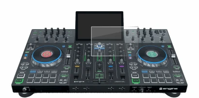 Abbildung des Geräts Denon DJ Prime 4 mit einer Vielzahl des Displayschutzes.